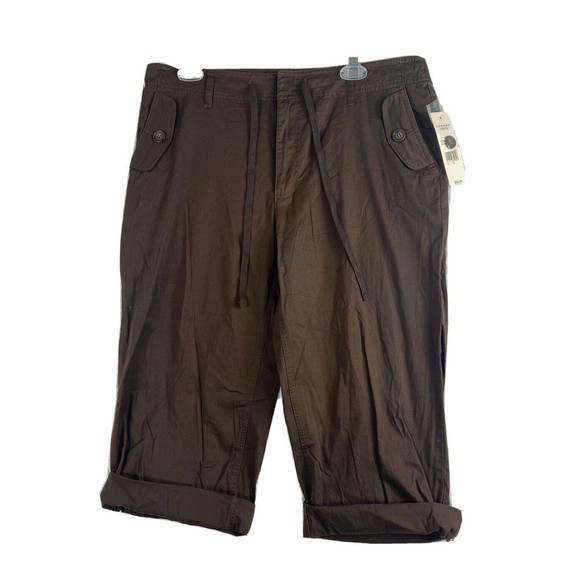 Hannah Stretch Women's Size 12 Brown Cropped Capris Cuffed NWT - Picture 1 of 10